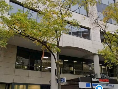 location bureaux 15 m² à 51 m²