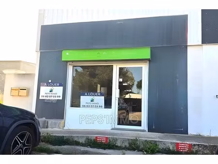 location commerce 106 m²