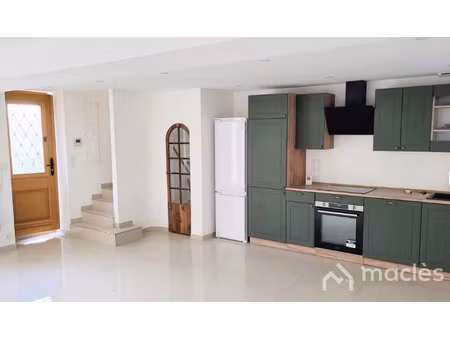 une jolie maison à iverny