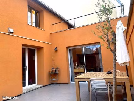 maison individuelle dans impasse calme