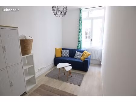 studio 1 pièce 19 m²