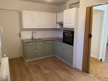 t3 rénové 62 m² lumineux avec balcon plein sud