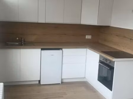 appartement t2 quartier des halls 38m2