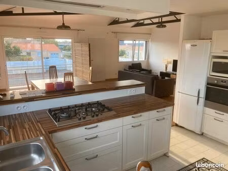location maison lumineuse meublée à l’année les sables - 200 m2 - 3 ch / jardin / bureau /