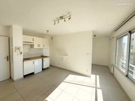 appartement 2 pièces 27 m²