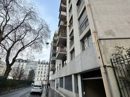 parking à louer métro marx dormoy