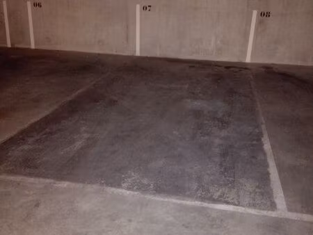 place de parking sous sol