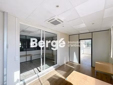 location bureaux 300 m²