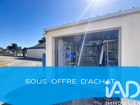 vente garage undefined m²