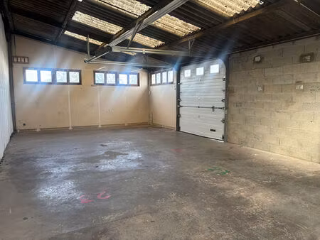 local commercial boissy sous saint yon 3 pièce(s) 140 m2