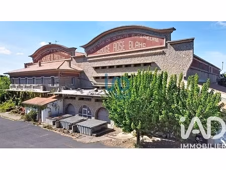 vente boutique/local commercial 1 600 m²