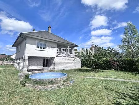 vente maison à aubigné-racan (72800) : à vendre / 139m² aubigné-racan