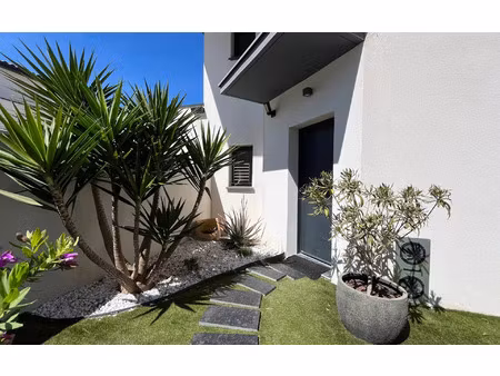 maison mèze 135 m² t-5 à vendre  549 000 €