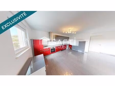 appartement entrée privative - rez-de-chaussée avec terrasse  terrain  garage 2vl  caves  