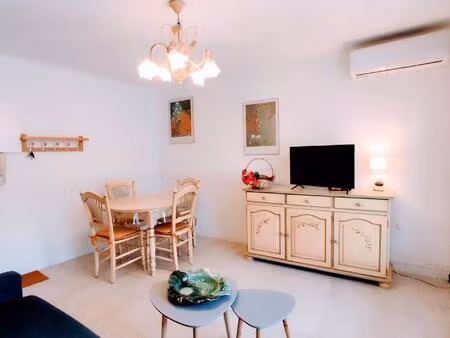 st aygulf (83370) t2 terrasse garage et mer a pied