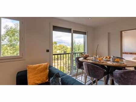 t3 lumineux proche plage avec garage