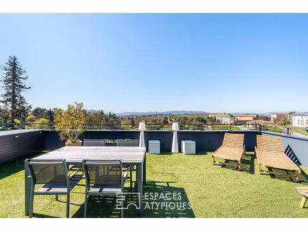 dernier étage avec terrasse plein sud et garage