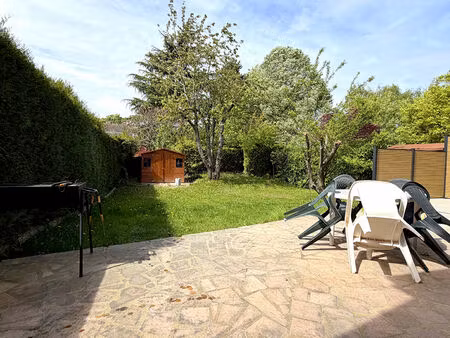 maison montigny le bretonneux 6 pièce(s) 117 m2