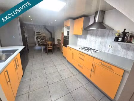 maison pleine de potentiel à découvrir sans tarder !