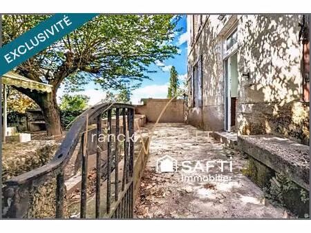 très belle girondine à terminer de restaurer