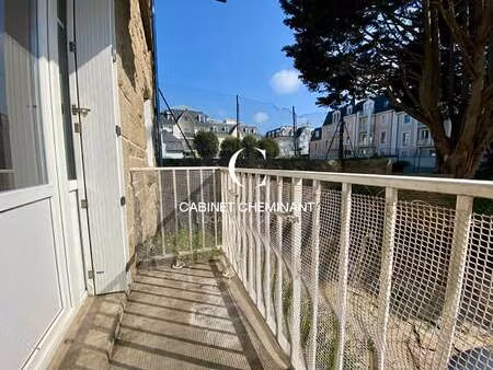location appartement 4 pièces à dinard (35800) : à louer 4 pièces / 74m² dinard