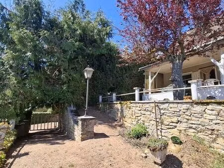maison a renover au coeur d’un village bourguignon