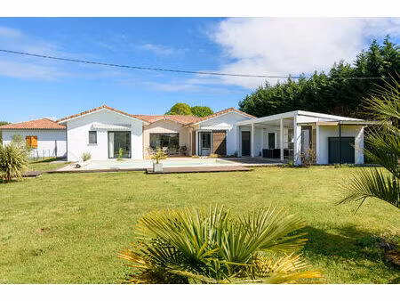 superbe villa avec piscine