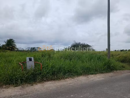 a vendre terrain. de 1016m2 sur sainte-anne