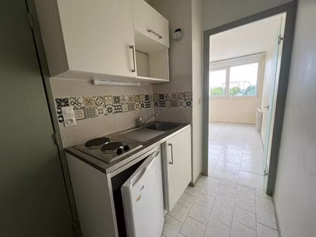 appartement 1 pièces 20 m² à louer chambray-lès-tours 37170 ? | era immobilier