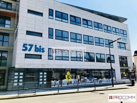 location bureaux 326 m²