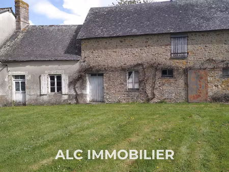 vente maison 1 pièce 61.37 m² à saint-aubin-du-désert (53700)  55 500 €