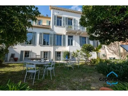 06. grasse. appartement bourgeois de 180m² (150m² loi carrez) vue mer  très calme  jardin.