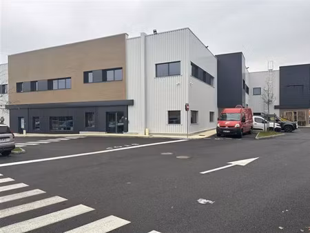 vente local d'activités la tour de salvagny 496 m²
