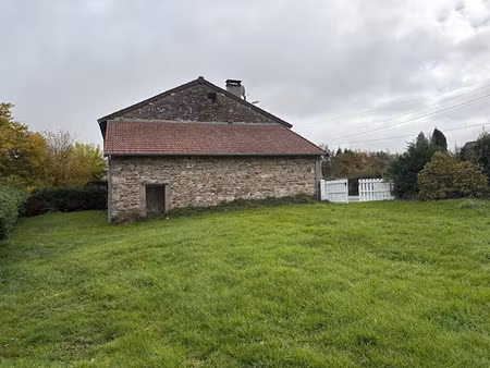 vente maison 5 pièces 100 m² à peyrat-le-château (87470)  65 000 €