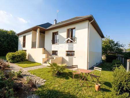 vue sur le jardin  sans vis a vis