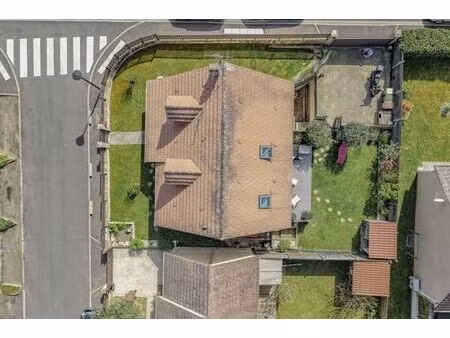 maison de 6 pièces de luxe en vente à montfort-l'amaury  île-de-france