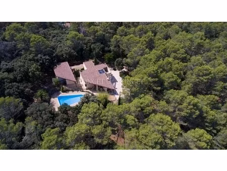 5 minutes from montpellier nord house of 282m2 on 9860m2 with id 345766797