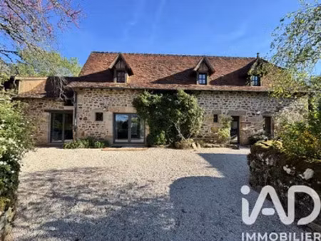 domaine à le bourg (46120)