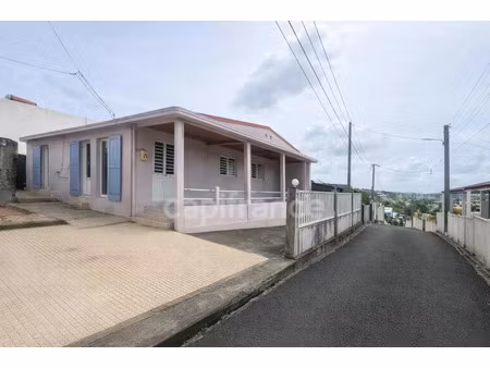 maison à vendre fort de france 5 pièce(s) 111m2 90 000€