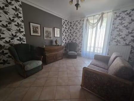 viviers - maison de ville familiale