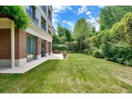 appartement de 3 chambres de luxe en vente à garches  france