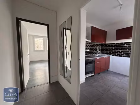 appartement à louer 4 pièces 65.56 m² - marignane (13) - 958€