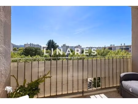 lumière & confort - appartement t3 de 50m2 - balcon et loggia - parking - cave - 13010