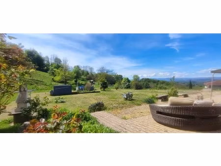 maison 5 pièces - 140 m²