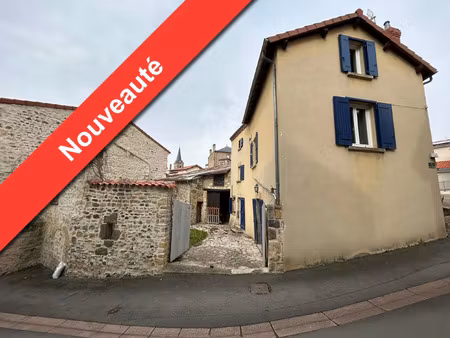 maison à vendre 7 pièces 166 m² - chadeleuf (63) - 225 000€