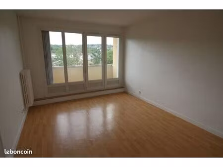 appartement 5 pièces 77 m²