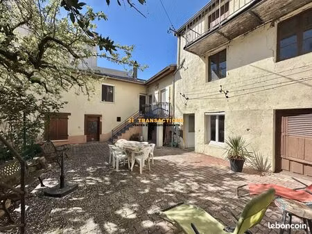 immeuble 238 m² saint-chamond