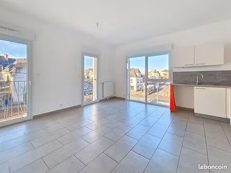 t3 résidence récente - plein centre – ascenseur - parking