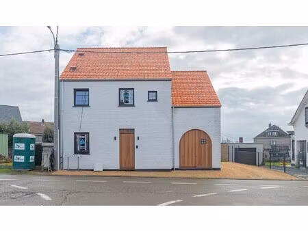 nieuwbouw woning met 4 slaapkamers!