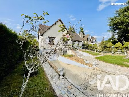 maison 4 pièces 140 m²
